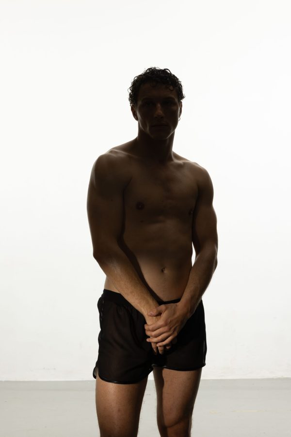 Scève Noir porté – lingerie masculine BASCOUR