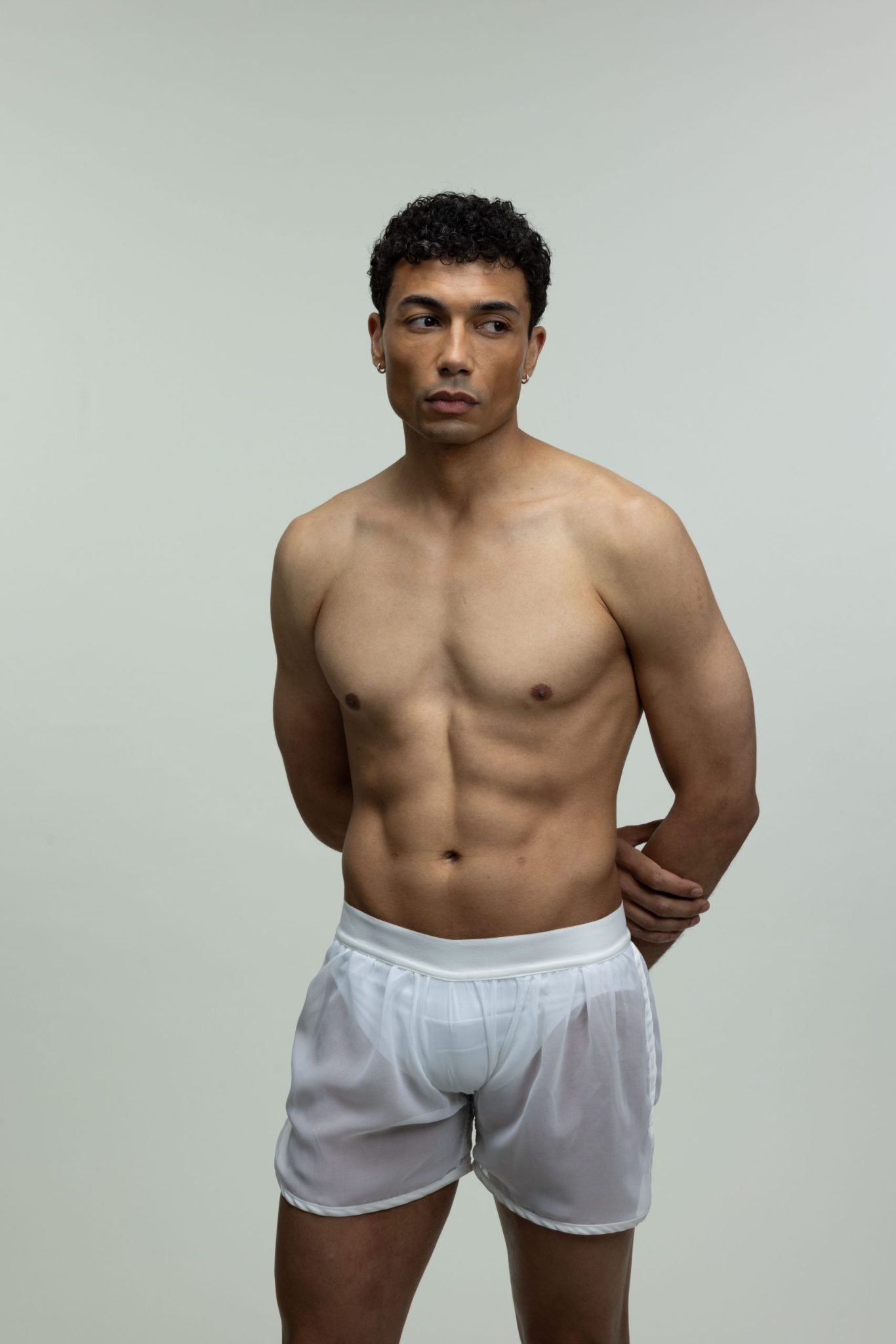 Marot Blanc porté – lingerie masculine BASCOUR